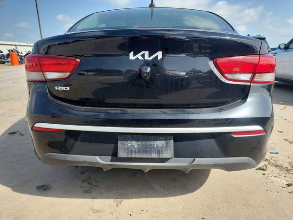 2022 KIA RIO LX, S