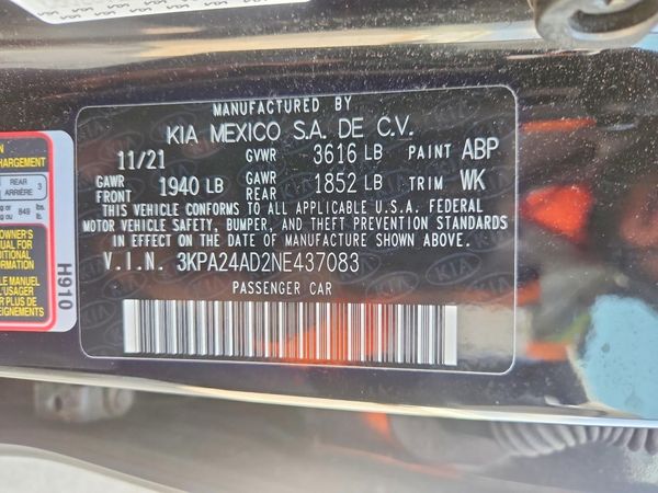 2022 KIA RIO LX, S