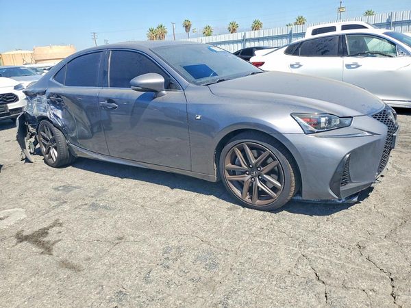2017 LEXUS IS 200t