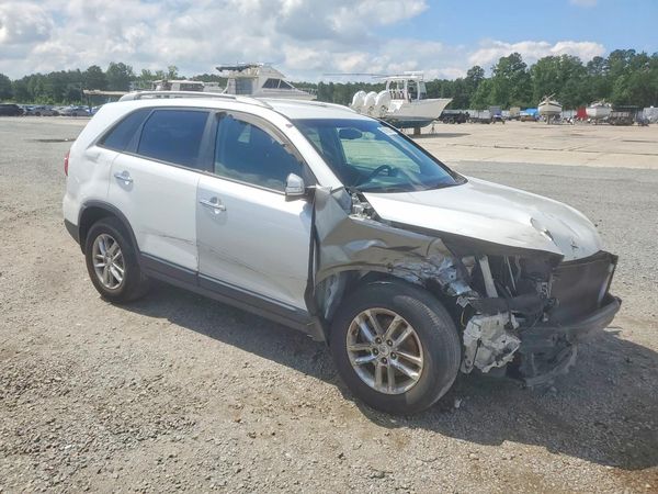2015 KIA SORENTO GL