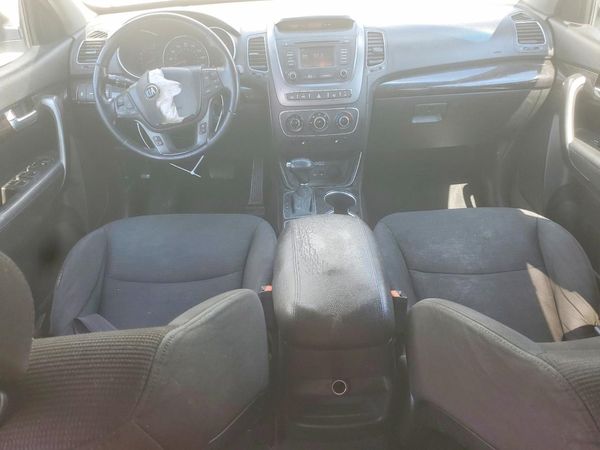 2015 KIA SORENTO GL
