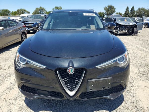 2018 ALFA ROMEO STELVIO AWD