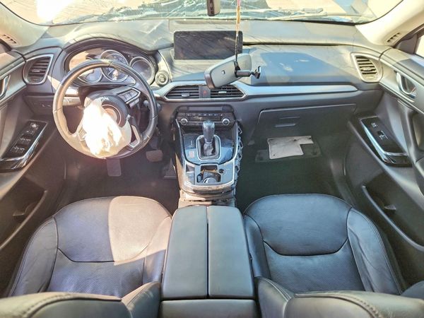 2022 MAZDA CX-9 Touring — CKPT