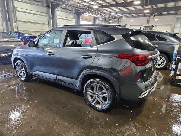 2021 KIA SELTOS S