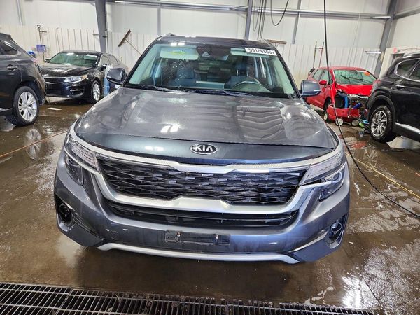 2021 KIA SELTOS S