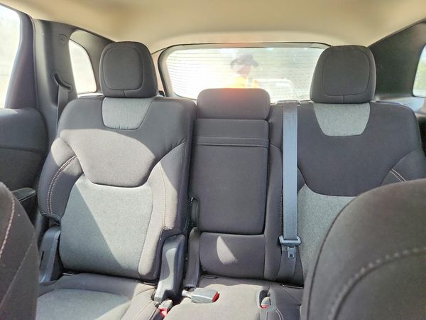 2015 JEEP CHEROKEE SPORT 4X4