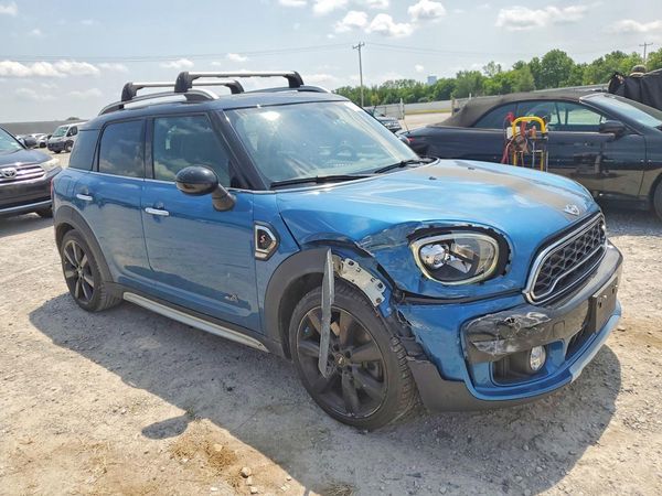 2018 MINI COOPER