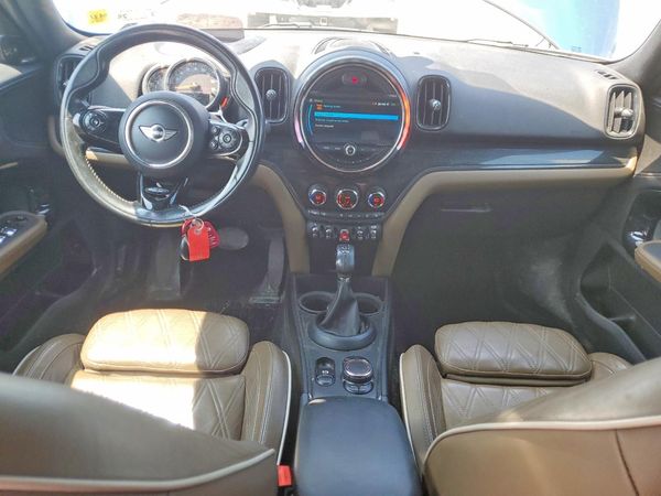 2018 MINI COOPER