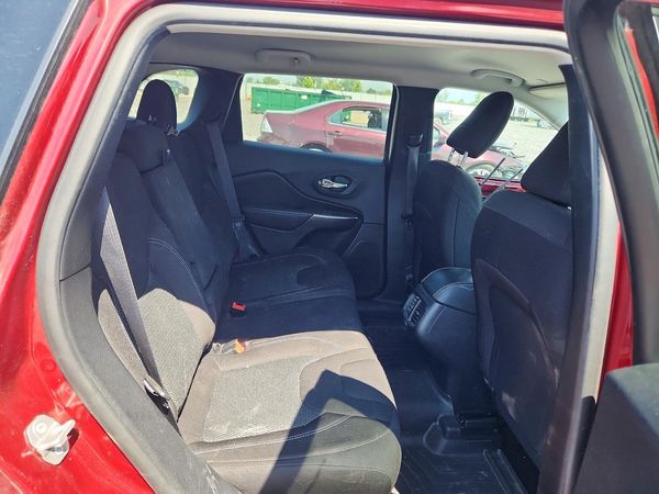 2020 JEEP CHEROKEE LATITUDE 4X4