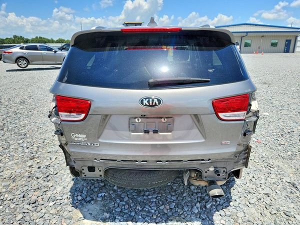 2017 KIA SORENTO L, LX