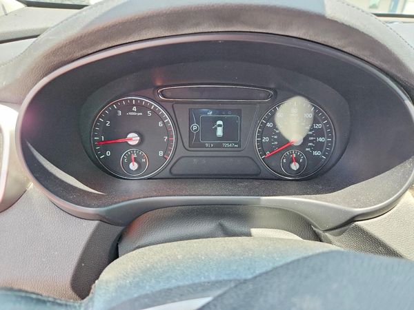 2017 KIA SORENTO L, LX