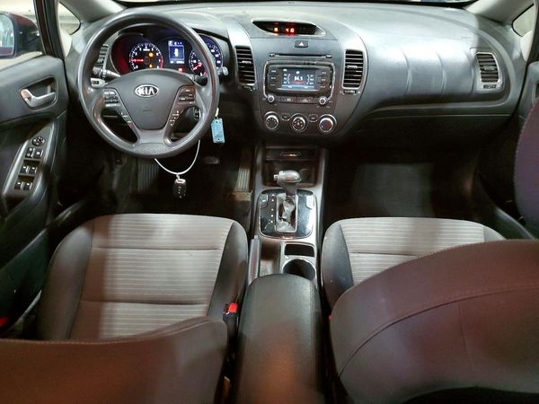 2017 KIA FORTE LX Popular, S