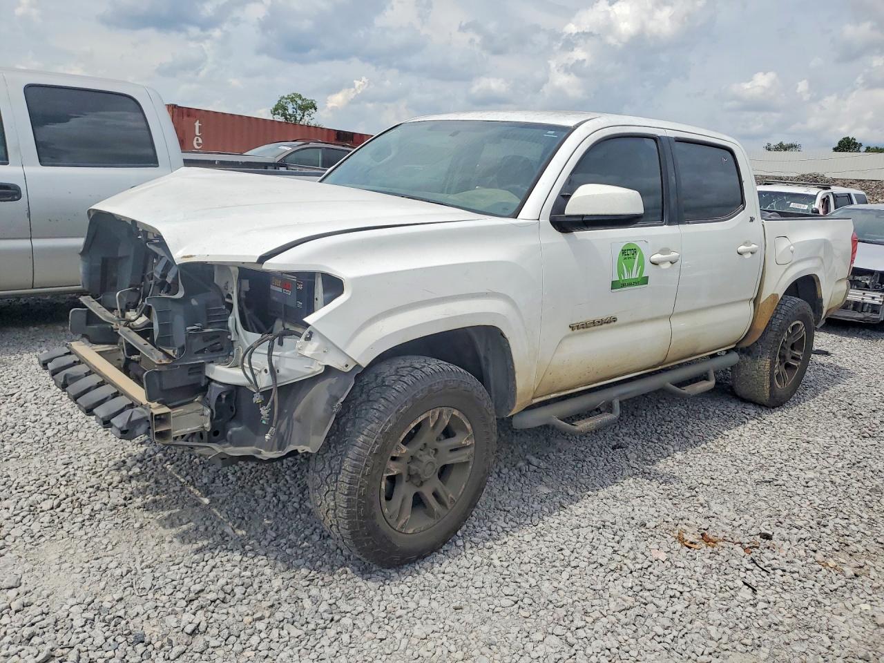 2016 TOYOTA TACOMA