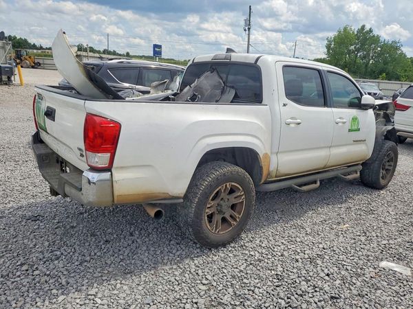 2016 TOYOTA TACOMA