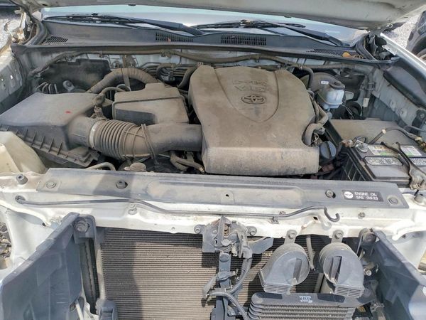 2016 TOYOTA TACOMA