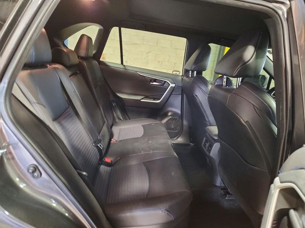 2021 TOYOTA RAV4 XSE HV