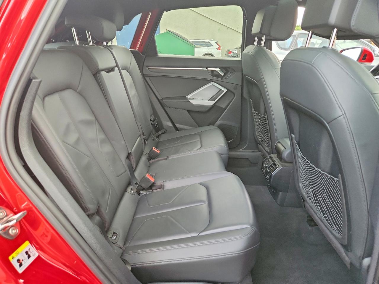 2022 AUDI Q3 quattro Premium