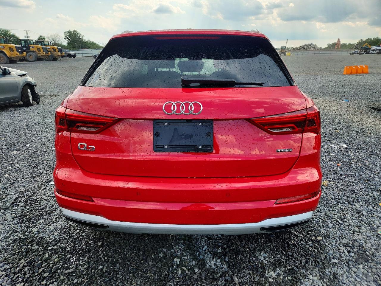 2022 AUDI Q3 quattro Premium