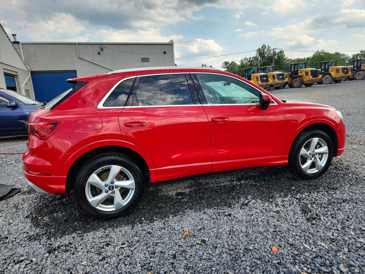 2022 AUDI Q3 quattro Premium