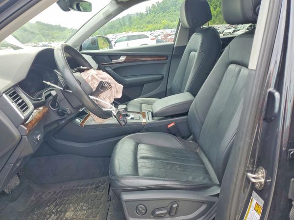 2018 AUDI Q5 quattro Premium Plus