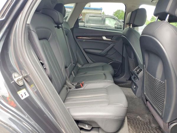 2018 AUDI Q5 quattro Premium Plus