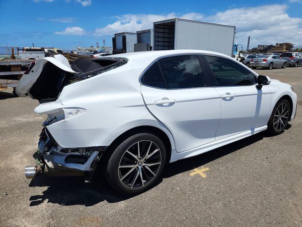 2021 TOYOTA CAMRY SE + Convenient Pkg — PSRA