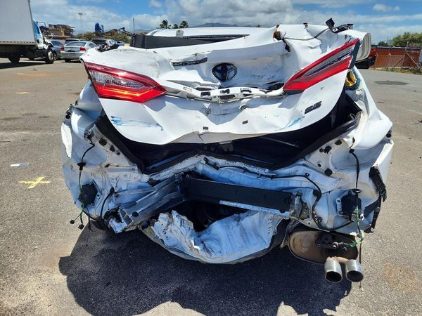 2021 TOYOTA CAMRY SE + Convenient Pkg — DIRR