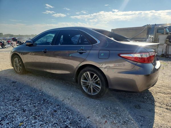 2015 TOYOTA CAMRY