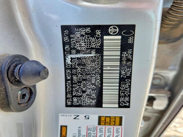 2017 TOYOTA PRIUS