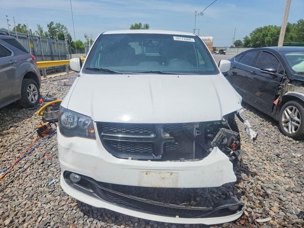 2018 DODGE GRAND CARAVAN SE