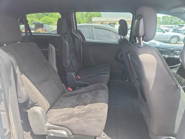 2018 DODGE GRAND CARAVAN SE