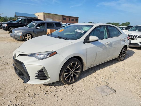 2017 TOYOTA COROLLA