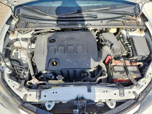 2017 TOYOTA COROLLA