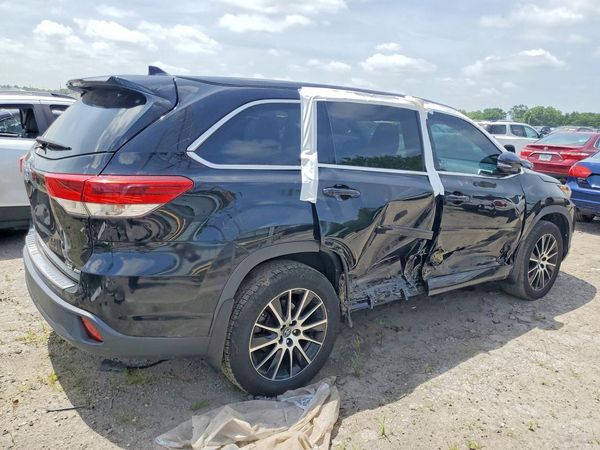 2017 TOYOTA HIGHLANDER SE/XLE