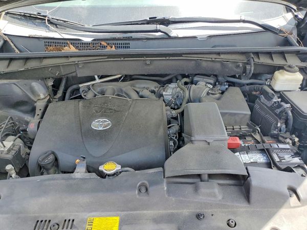 2017 TOYOTA HIGHLANDER SE/XLE