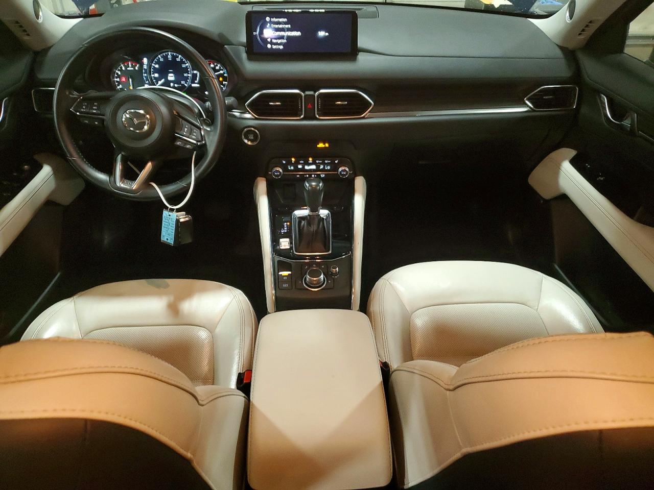 2022 MAZDA CX-5 Premium Package