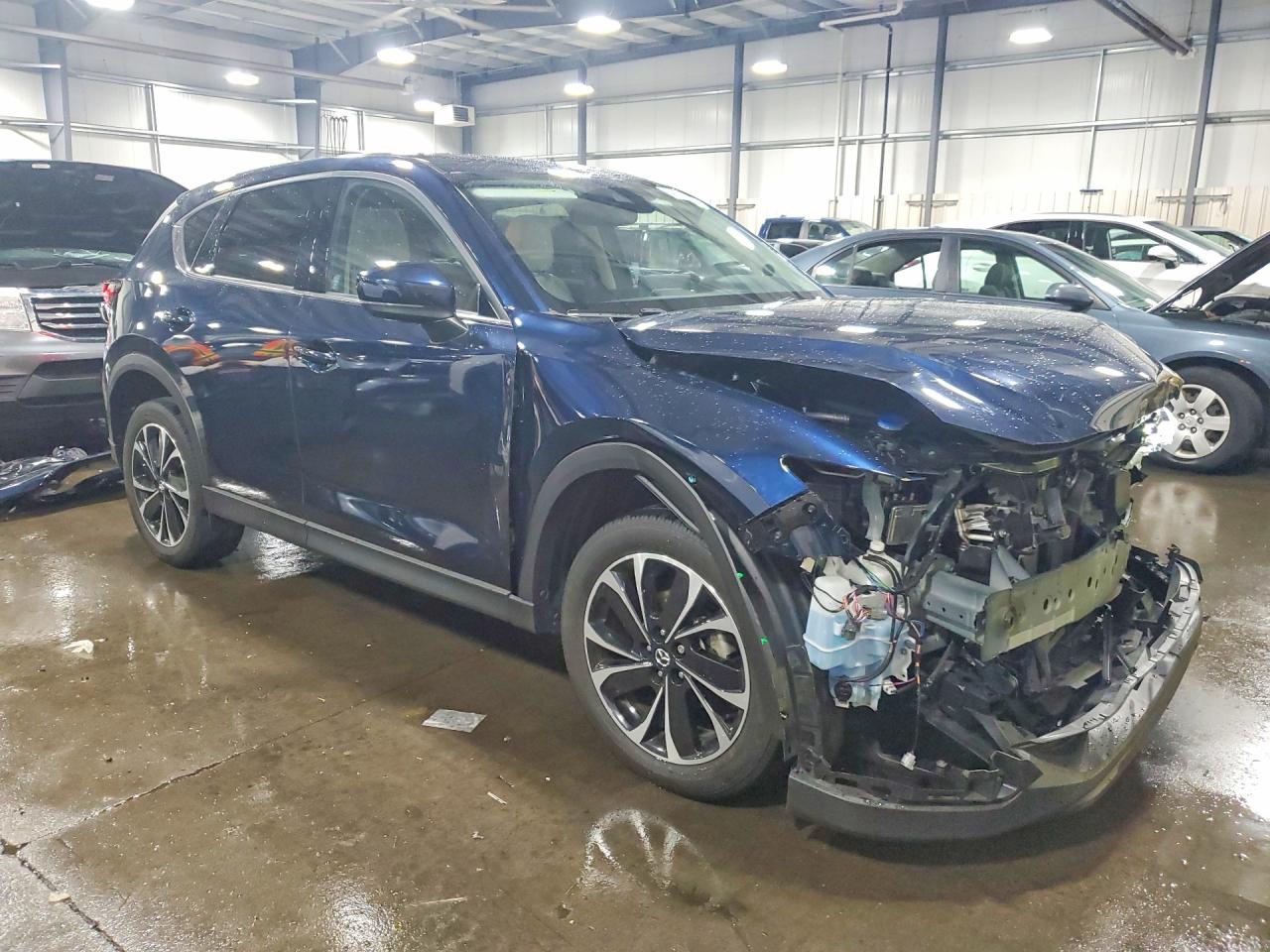 2022 MAZDA CX-5 Premium Package