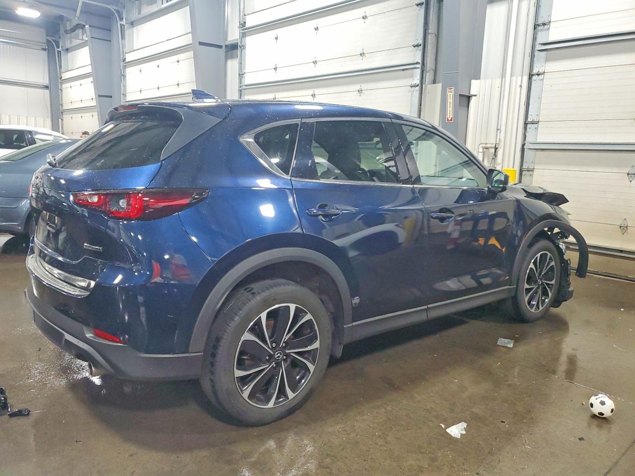 2022 MAZDA CX-5 Premium Package