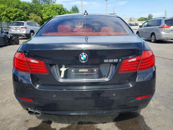 2015 BMW 528