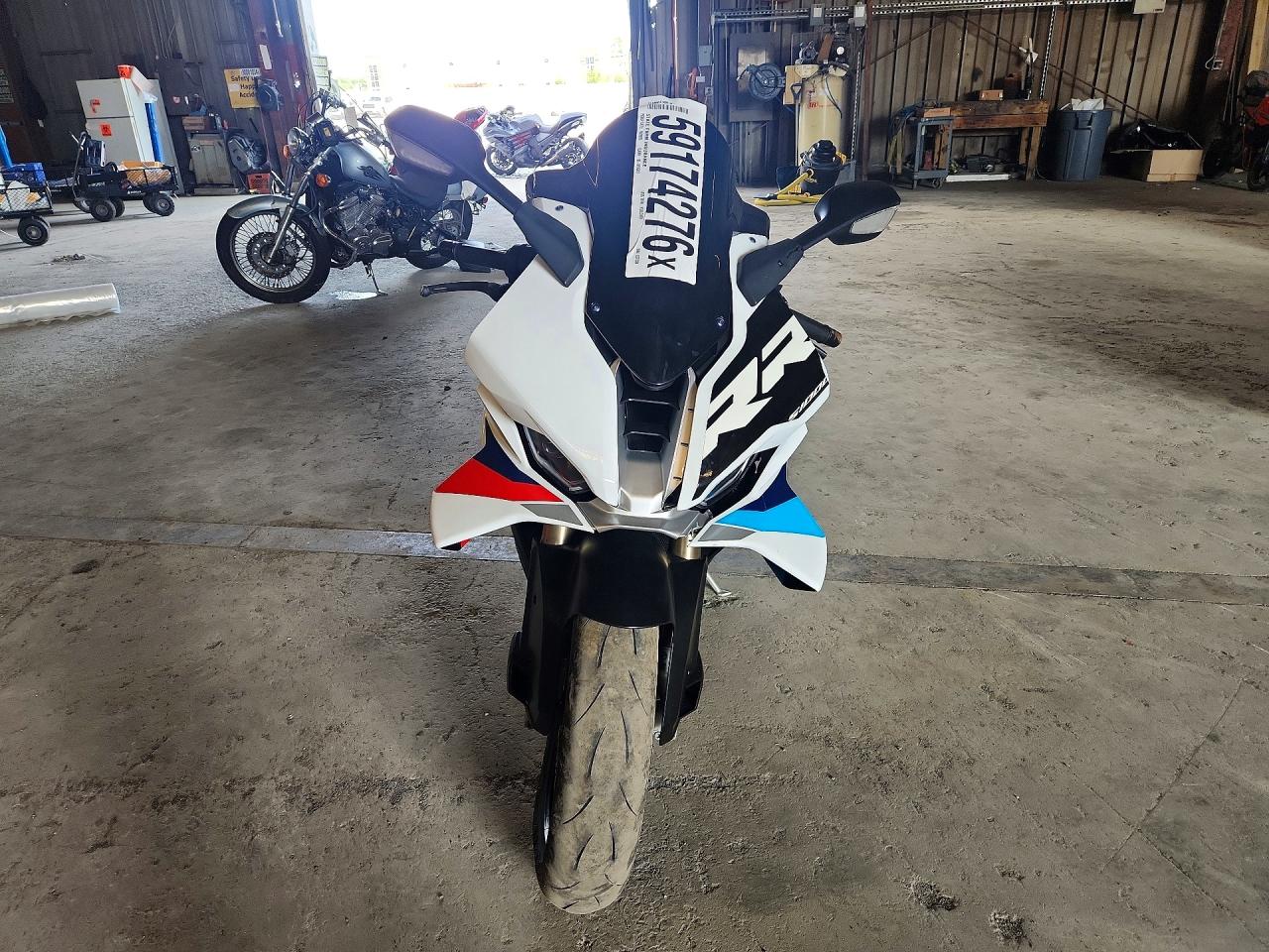 2021 BMW S 1000