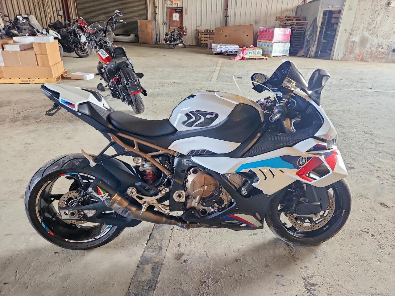 2021 BMW S 1000