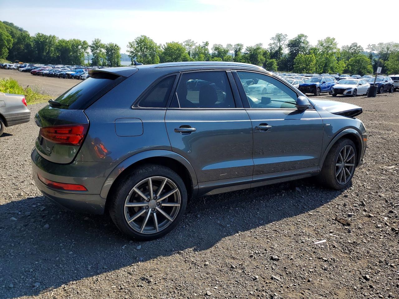 2018 AUDI Q3