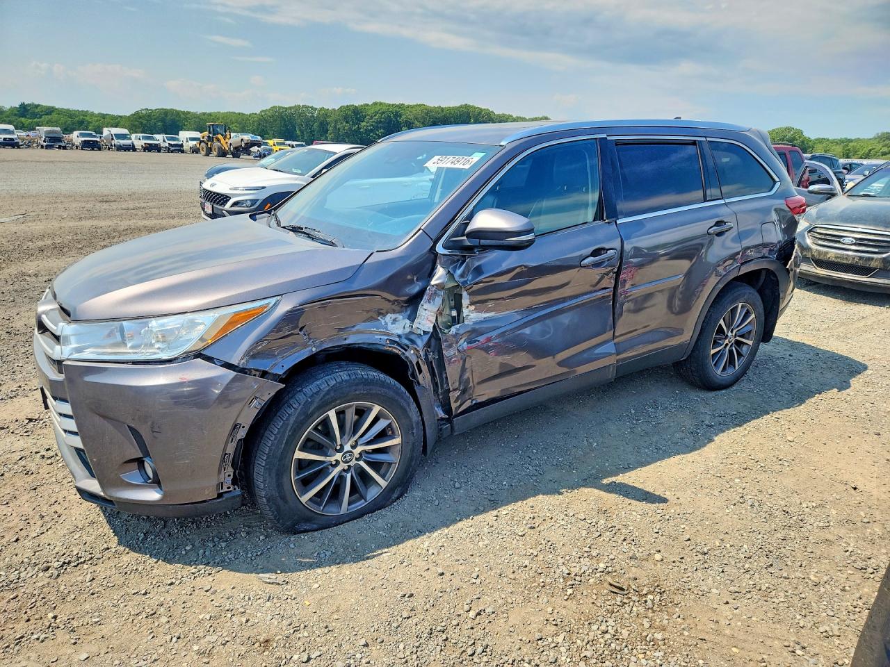 2019 TOYOTA HIGHLANDER SE/XLE