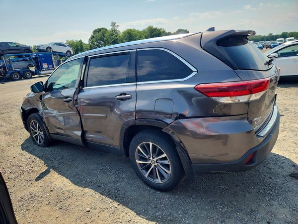 2019 TOYOTA HIGHLANDER SE/XLE