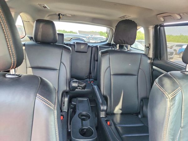 2019 TOYOTA HIGHLANDER SE/XLE