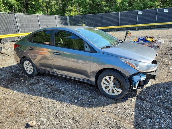 2020 HYUNDAI ACCENT SE and SEL