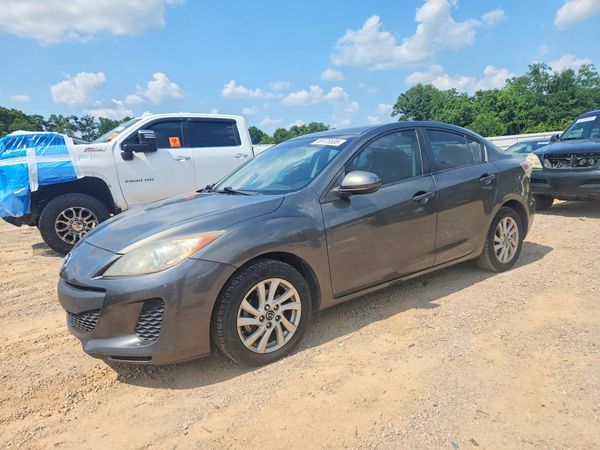 2013 MAZDA 3