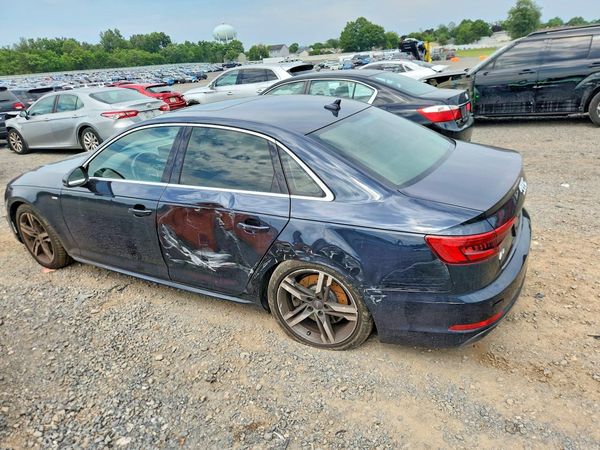 2017 AUDI A4 quattro Premium Plus