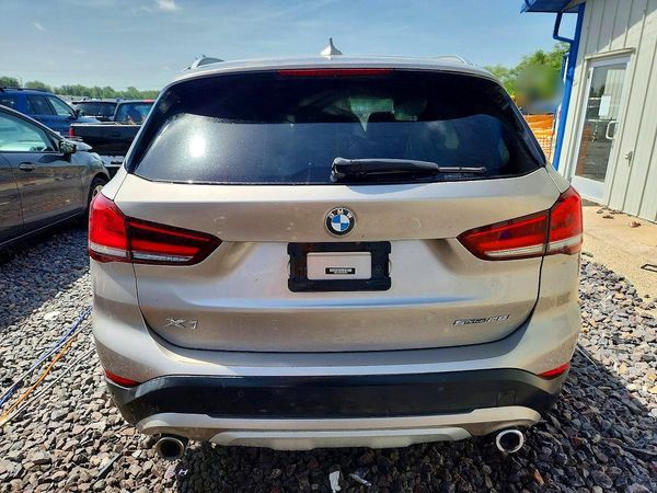 2021 BMW X1 sDrive28i