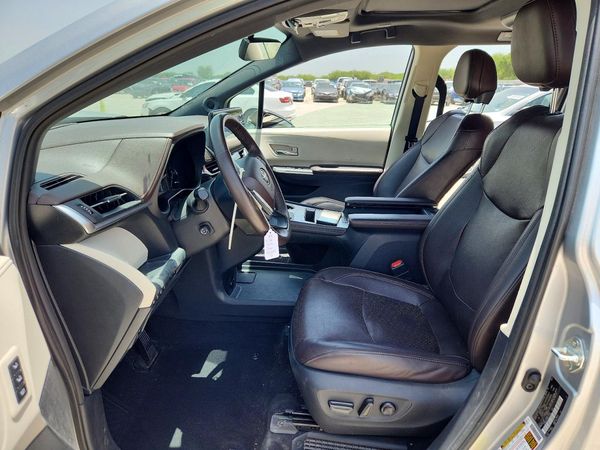 2021 TOYOTA SIENNA